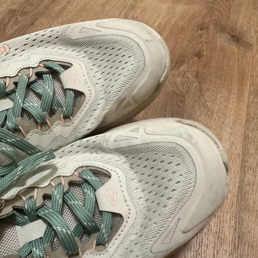 KEEN | Women's WK400 Cream Tan Sage Green Walking Shoes, Size 10 - Picture 5 of 7